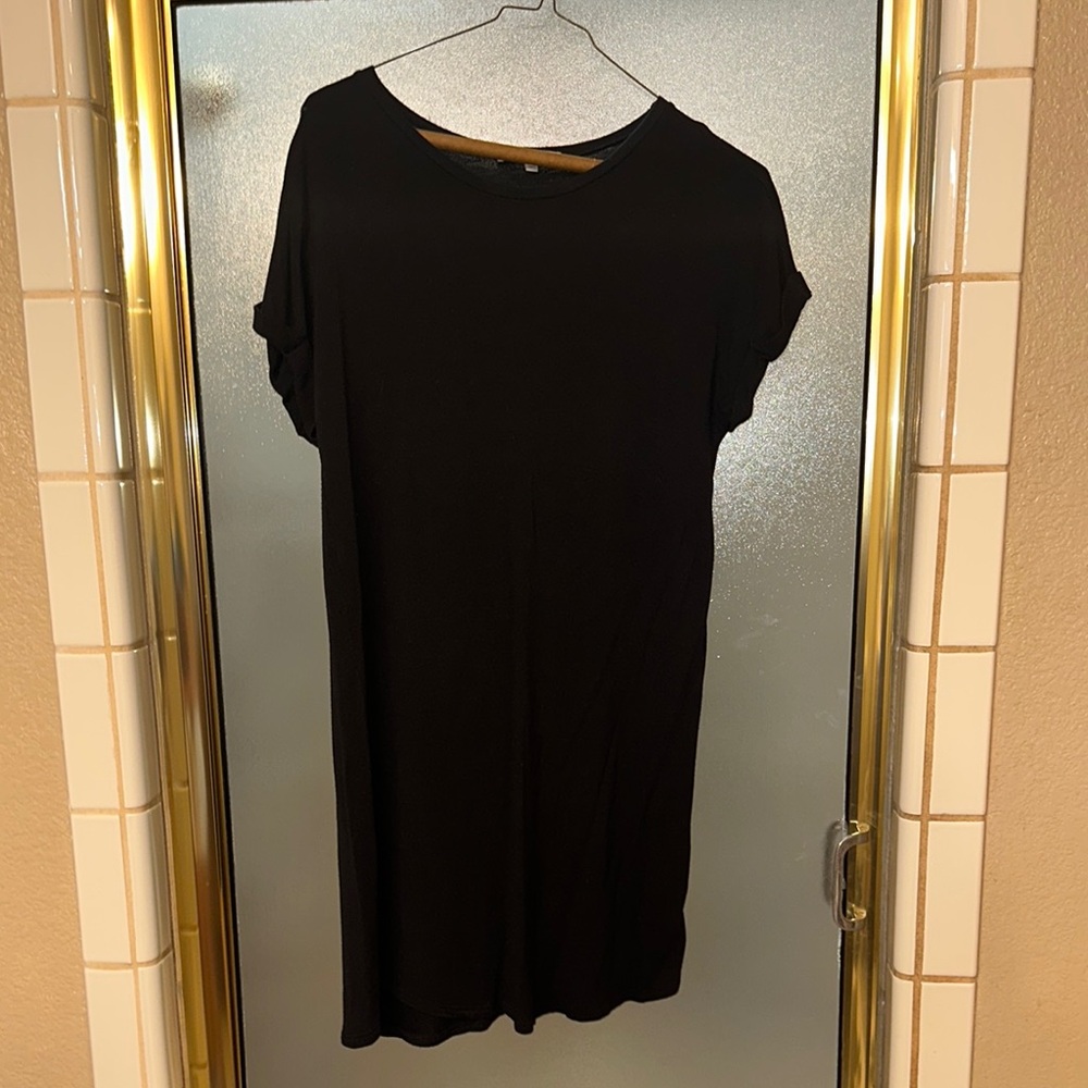 Black Boxy Relaxed Short Sleeve Tee